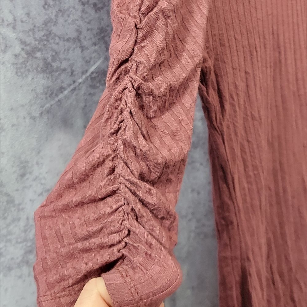 Mauve Top - Picture 4 of 8